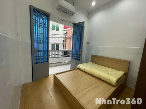 Trống sẵn phòng ngủ tách bếp ban công thóang mát gần Vạn Hạnh Mall