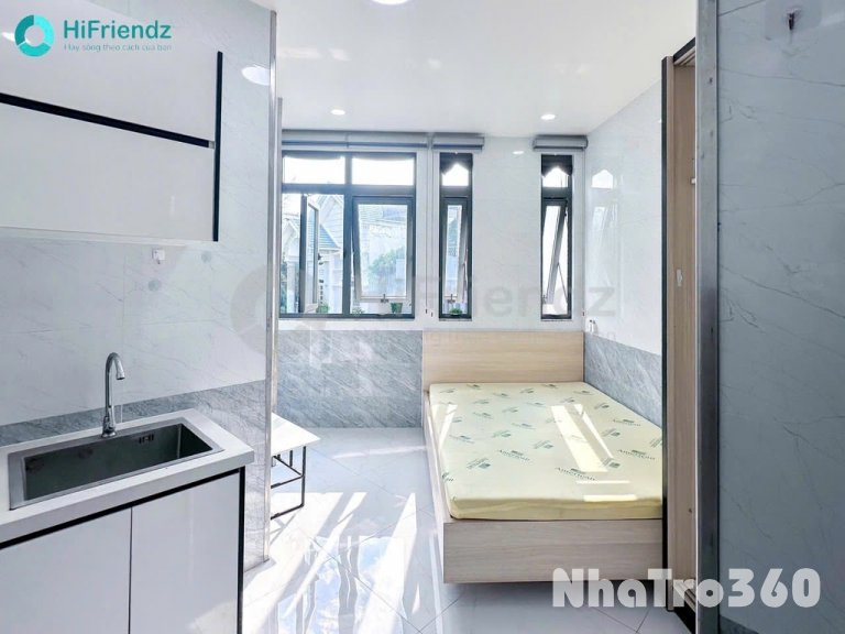 Phòng siêu thoáng với cửa sổ lớn tại Q7 siêu rộng