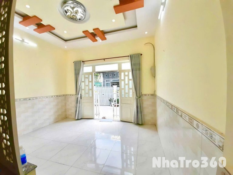 NHÀ THUÊ 5tr5/tháng-3pn 2maylanh HẺM PHẠM NGỌC HƯNG