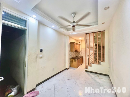 Cho thuê nhà ngõ 208 Tam Trinh, 4 tầng x 27m2, 3 ngủ, 7 Triệu ở gia đình