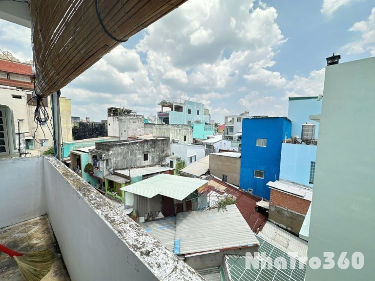 Full nội thất, bancol, cửa sổ, tự do, giá rẻ