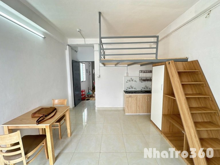 Full nội thất, bancol, cửa sổ, tự do, giá rẻ