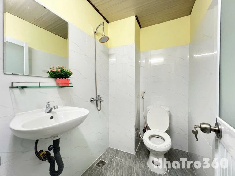 STUDIO FULL NỘI THẤT, MÁY GIẶT RIÊNG, TÂN QUY Q7