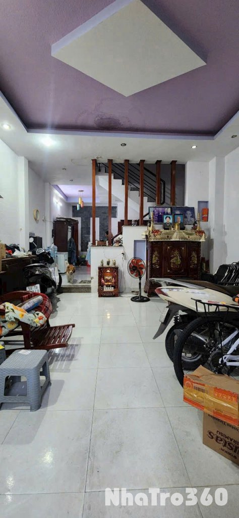 🏠Cho thuê nhà 2 tầng Thạnh Lộc 22  quận 12- DT 60m2(4x15) 2PN- giá 7tr
✅Gần Ngã Tư Ga
✅Dt 4x15 Gồm 2pn 2wc 
👉 Hẻm xe hơi 🚗 
✅Sẵn 2 máy lạnh 
#Giá thuê 7tr 
👉 15/6 nhận nhà
Vị trí Gần Ngã Tư Ga, Hà Huy Giáp, Trường ĐH Nguyễn Tất Thành, Nguyễn Oanh...