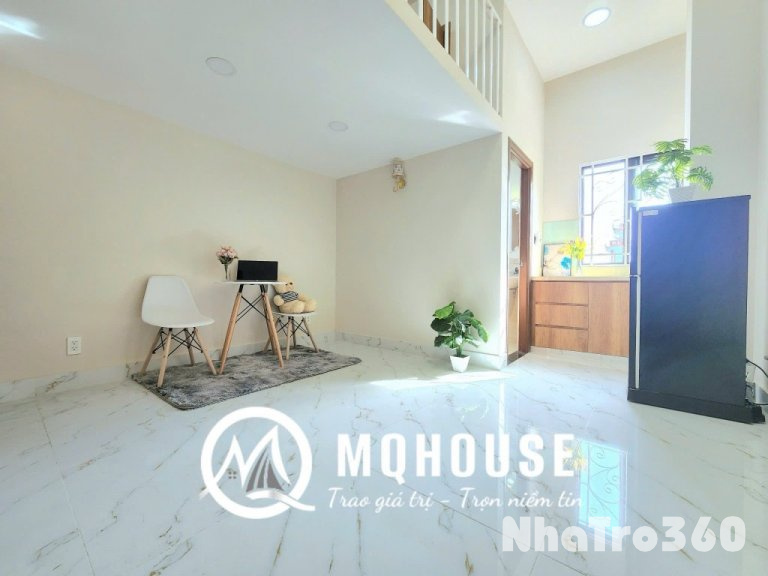 Duplex cửa sổ trời rộng rãi ở được 4 người