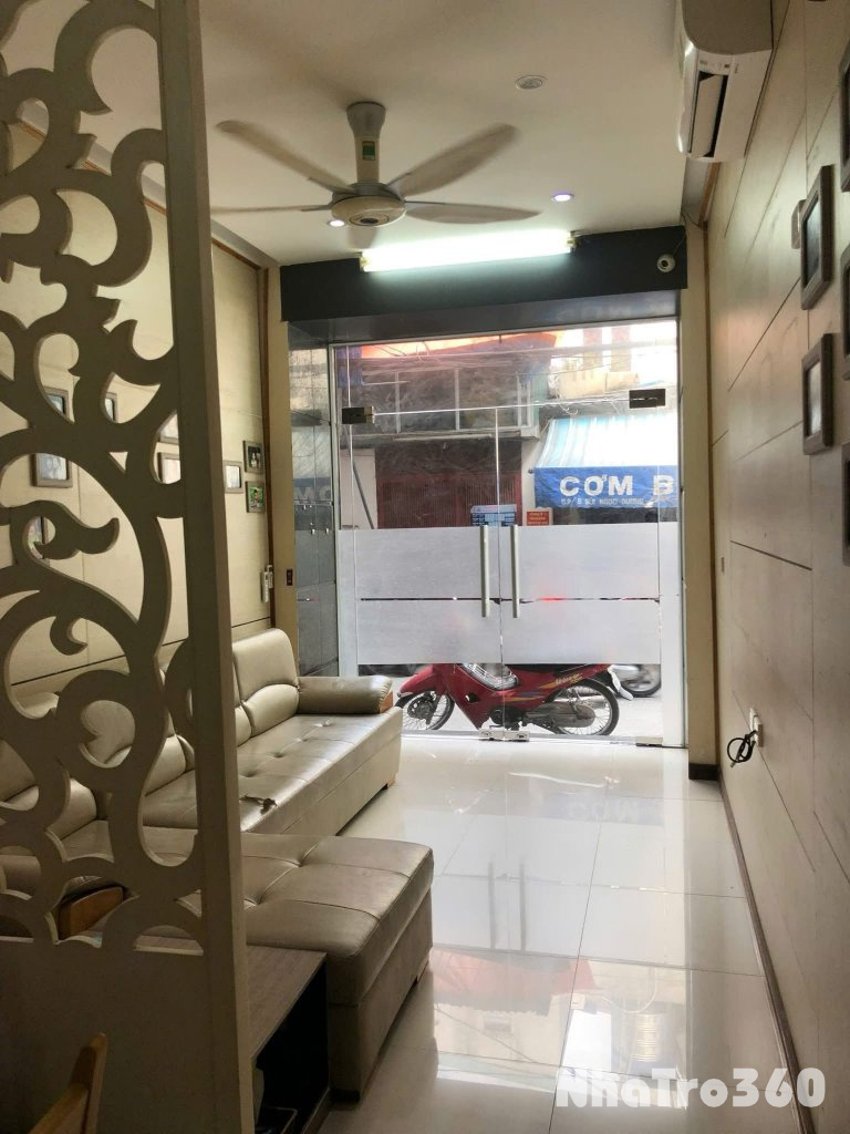 Cho thuê nhà ngõ ô tô Bùi Ngọc Dương, 35m2, 4 tầng, 4 ngủ, 12.5 Triệu Spa, KD, ở gđ