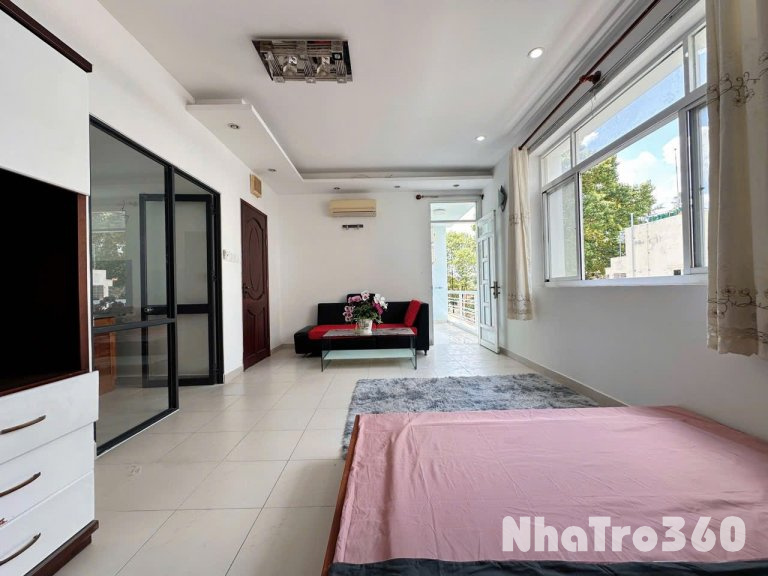 Cho thuê căn hộ Q10, đường Cao Thắng, gần Công Trường Dân Chủ, Toà Nhà Viettel, Việt Nam Quốc Tự