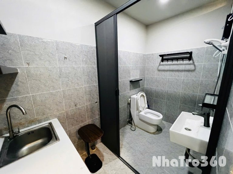 Cho thuê căn hộ 2PN, Q10, đường Điện Biên Phủ, gần Công Trường Dân Chủ, Toà Nhà Viettel, Việt Nam Quốc Tự