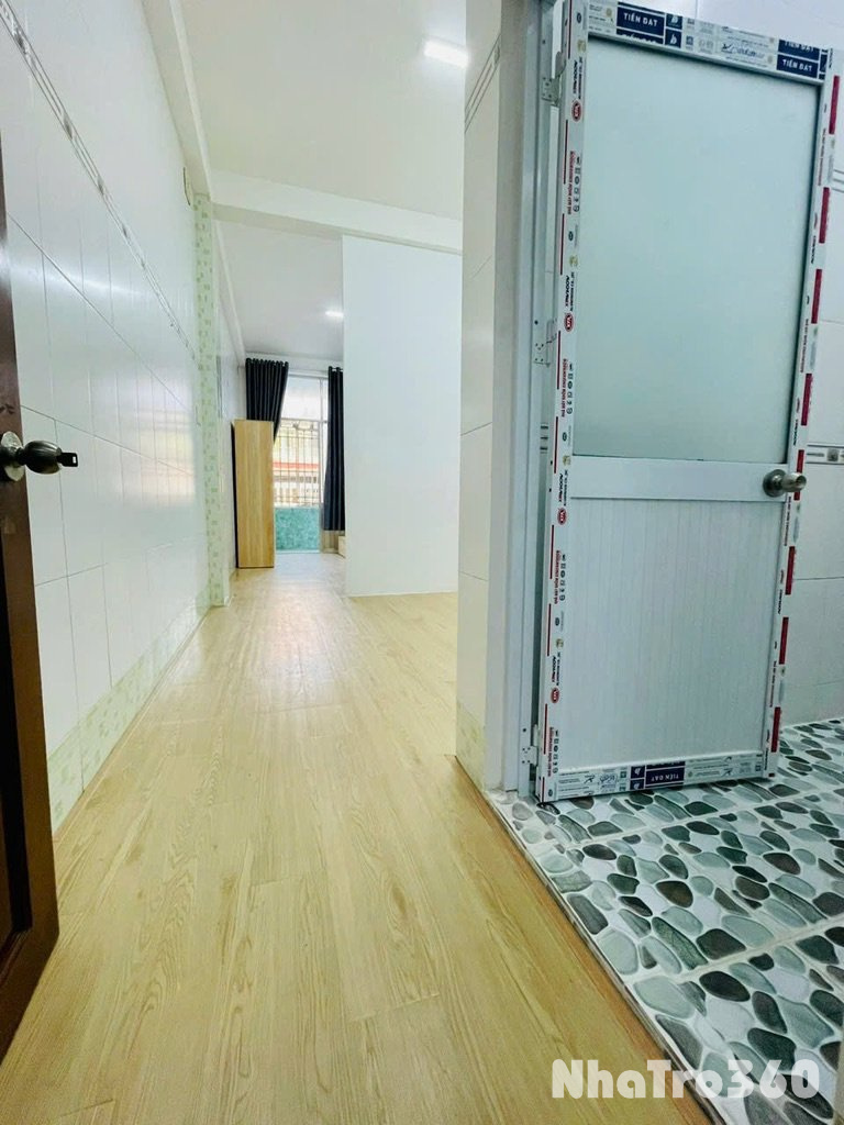 Nội thất cơ bản, tách bếp, ban công, tự do