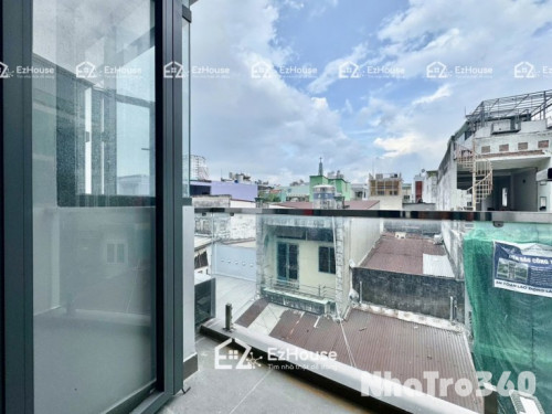 Free xe, Free dịch vụ, ban công, Full nội thất