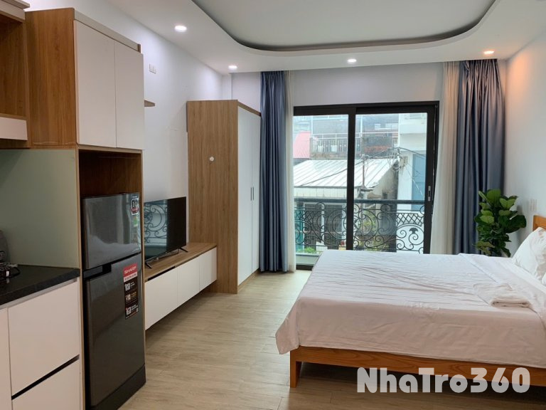 Trống lại Studio ban công cực chill và yên tĩnh