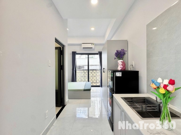 CĂN HỘ CHO THUÊ NẰM Ở CỘNG HOÀ, CÓ BANCOL