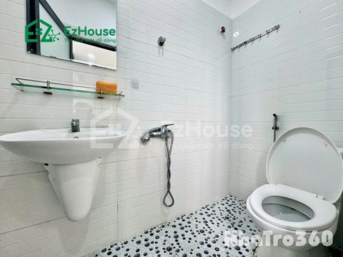 Full nội thất, cửa sổ lớn, rộng thoáng, đẹp