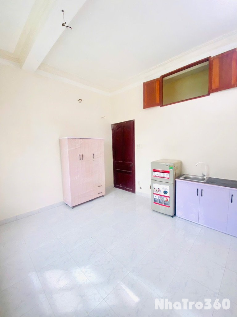 Cửa sổ trời, rộng thoáng, mát mẻ, quận 6 3tr5