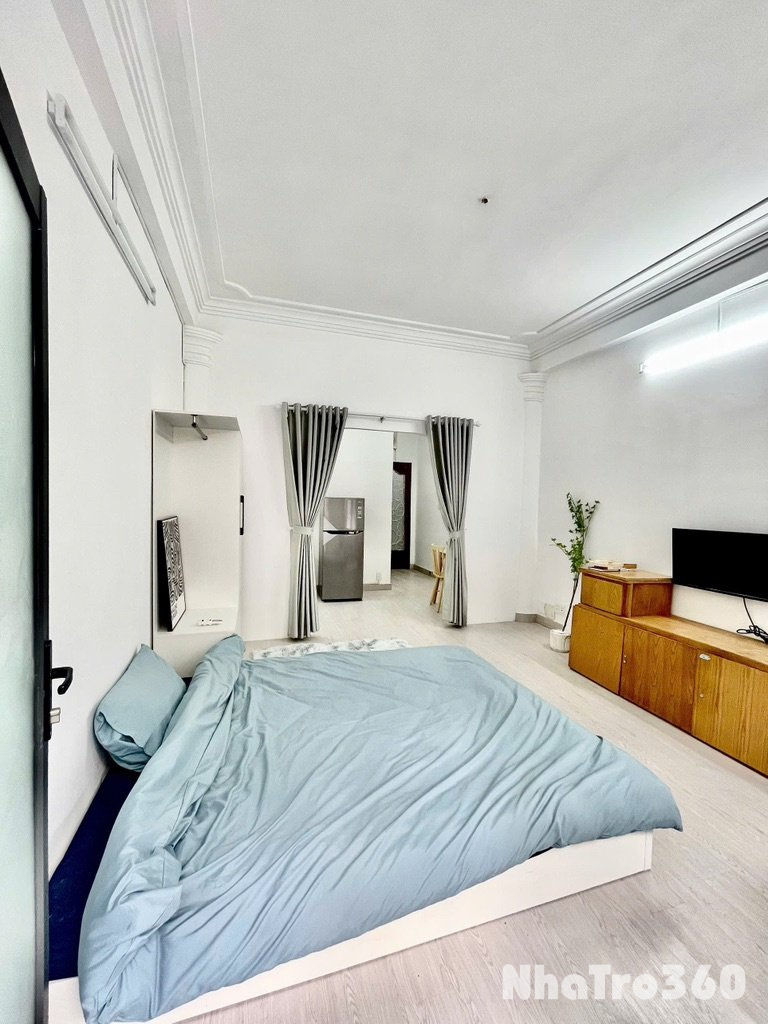 STUDIO TÁCH BẾP SIÊU RỘNG BANCOL THOÁNG QUẬN 10