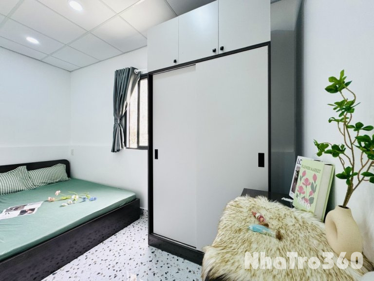 1PN CỬA SỔ TRỜI 40M2 FULL NT GẦN VẠN HẠNH MALL Q10