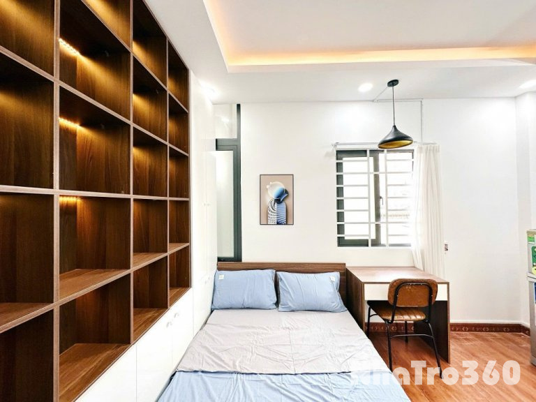 2 phòng ngủ, Full nội thất, ban công, Quận 10