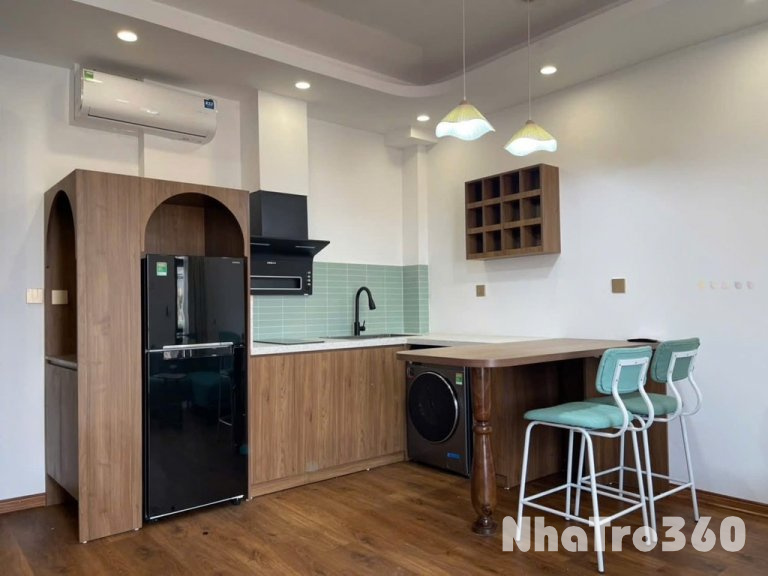 1PN - 1PK FULL NT CÓ BAN CÔNG GẦN SÂN BAY TSN