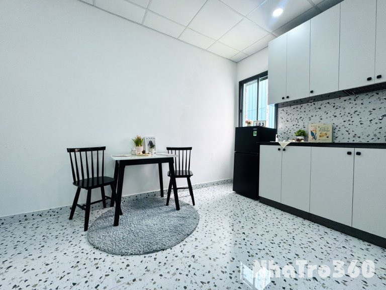 1PN CỬA SỔ TRỜI 40M2 FULL NT GẦN VẠN HẠNH MALL Q10