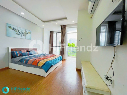 Trống sẵn 1 phòng ngủ ban công thóang mát ngay Quận 8