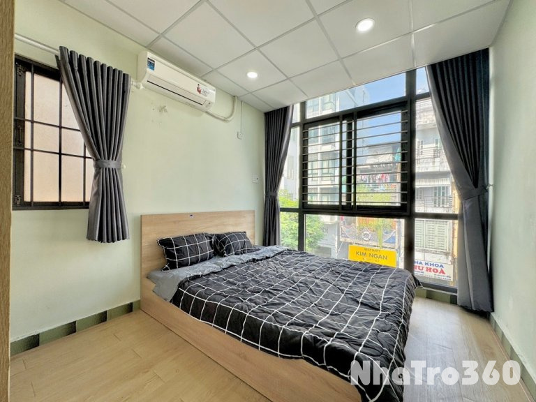 TRỐNG SẴN CĂN 1 PN CỬA SỔ LỚN FULL NT QUẬN 3