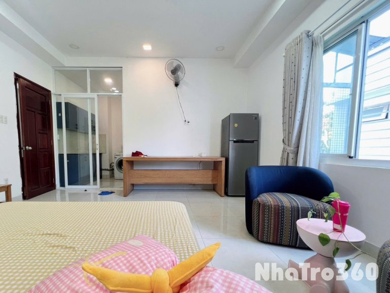 Studio tách bếp full nội thất đối diện rmit