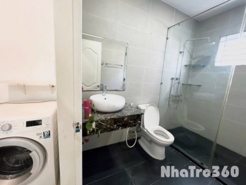 Studio tách bếp full nội thất đối diện rmit