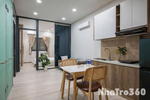 Căn Hộ 2 Phòng Ngủ Full Nội Thất Gần Sân Bay