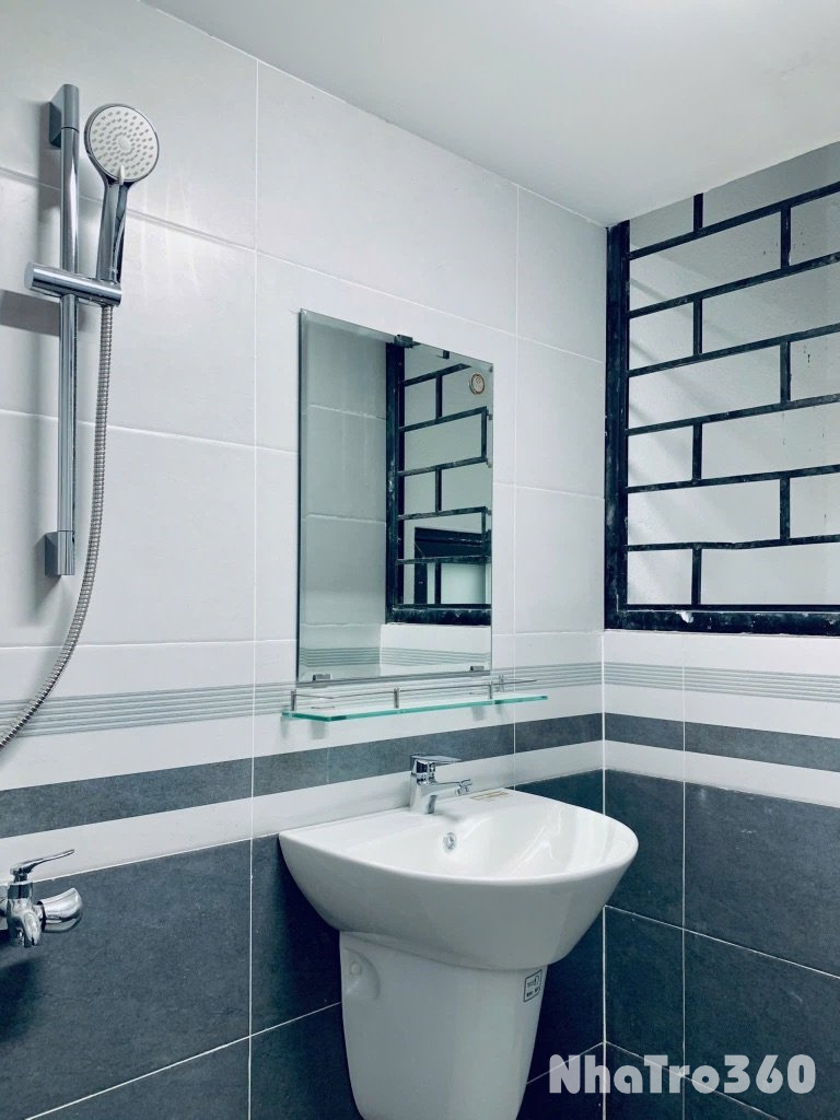 Duplex gác rộng cao m7 tại Bùi Văn Ba chỉ từ 5tr