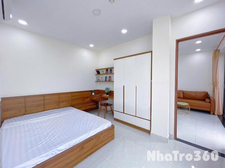 Căn Hộ 1 Phòng Ngủ Ban Công Full Nội Thất Quận 1