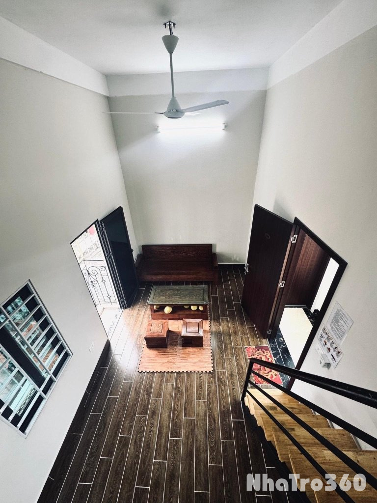 Phòng 20m2, đầy đủ nội thất, rộng rãi