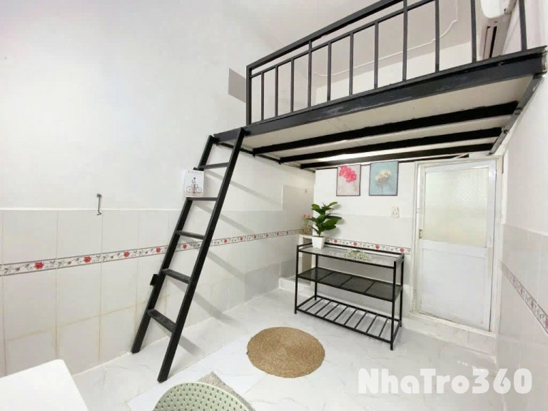 Phòng trống, cửa sổ, gác, tự do, giá rẻ