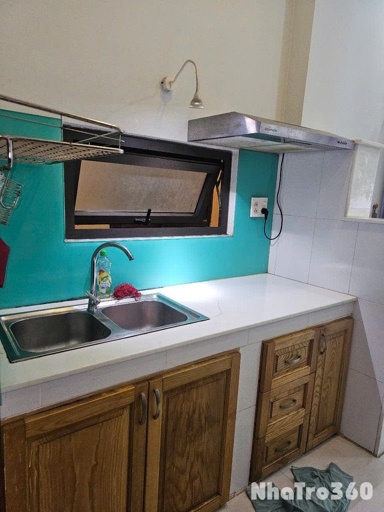 SSTUDIO BAN CÔNG MG RIÊNG FULL NT GẦN CHỢ HHT TB