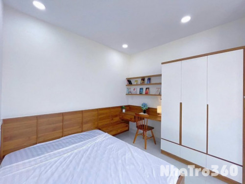 Căn Hộ 1 Phòng Ngủ Ban Công Full Nội Thất Quận 1