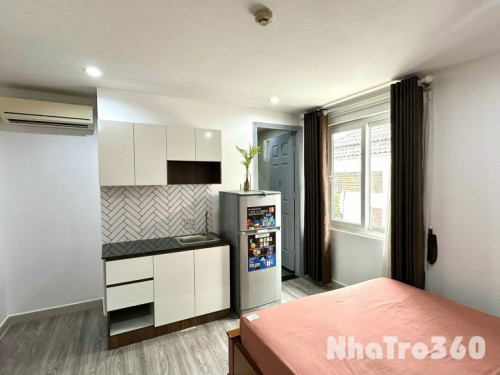Cho thuê căn hộ studio cửa sổ thoáng mát, full nội thất tại p.Tân Phong, q.7 gần Lotte, RMIT, TDTU