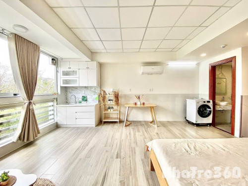 Cho thuê căn hộ studio cửa sổ thoáng mát, full nội thất tại p.Tân Phong, q.7 gần Lotte, RMIT, TDTU