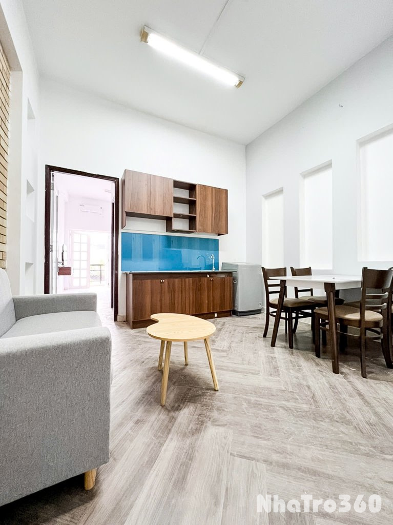 Cho thuê căn hộ 1PN, Q4, đường Nguyễn Trường Tộ, gần ĐH Luật, Cầu Khánh Hội, Chợ Xóm Chiếu