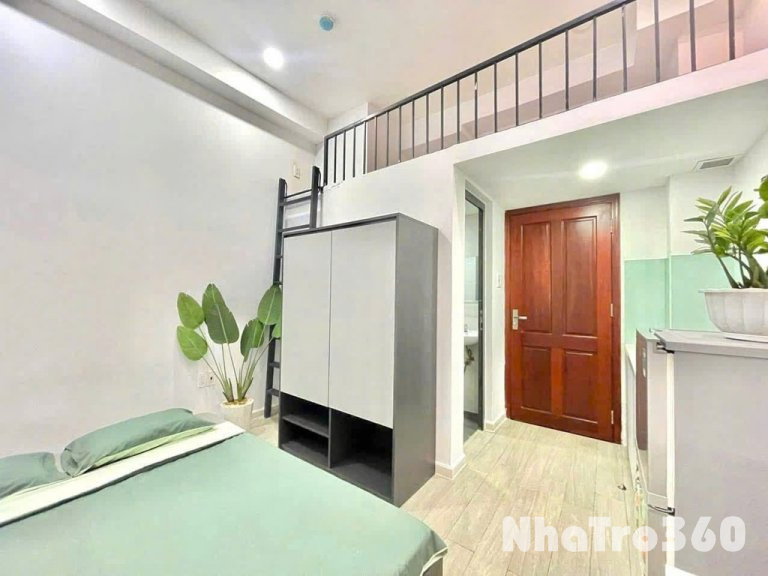 Cho thuê duplex bancong ngay Lâm Văn Bền