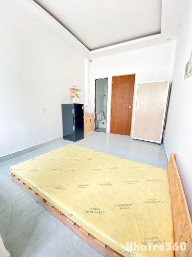 Cho thuê phòng Mới xây ( Lầu 1 )