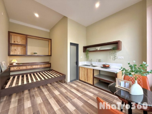 STUDIO BAN CÔNG 35M2 FULL NỘI THẤT, CỬA SỔ LỚN, GẦN LOTTE MART, TDTU, RMIT Q1,4,8