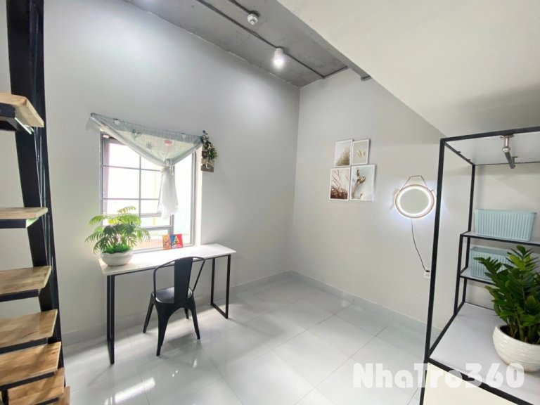 Cho Thuê Căn Hộ Có Gác Lửng Và Cửa Sổ