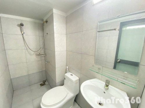 Cho Thuê Căn Hộ Có Gác Lửng Và Cửa Sổ