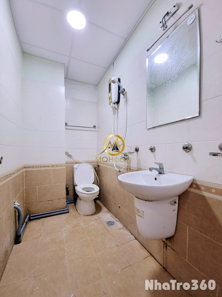 Cho thuê căn hộ 2PN, Q5, đường Trần Hưng Đạo, gần ĐH Kinh Tế, ĐH Sài Gòn, ĐH Sư Phạm