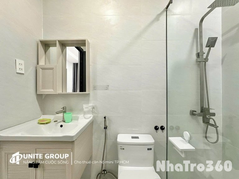 Cho Thuê Căn Hộ 1 Phòng Ngủ Có Ban Công Và Sổ