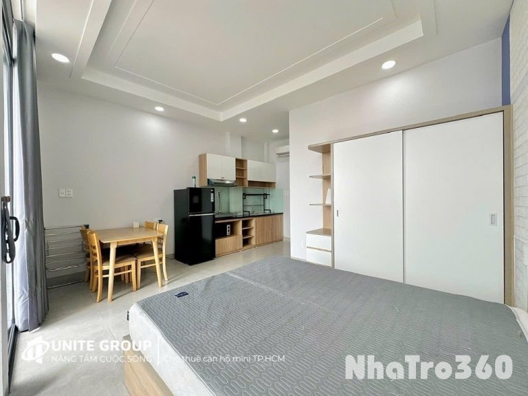 Cho Thuê Căn Hộ 1 Phòng Ngủ Có Ban Công Và Sổ