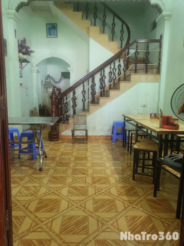 Cho thuê nhà phố Bùi Quốc Khái - Linh Đàm 5 tầng x 35m2, 3 ngủ, 11 Triệu