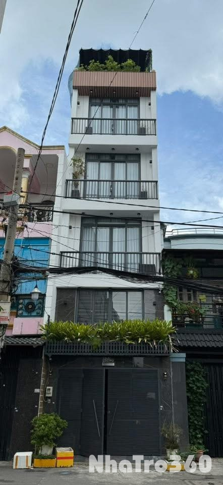 Nhà mới. Dọn vào ở ngay