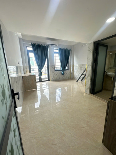 Cho thuê phòng trọ duplex gần Sân Bay ban công thoáng mát