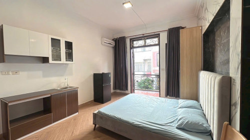 Cho Thuê Studio Bancol To Full Nội Thất Gần Go Miền Đông