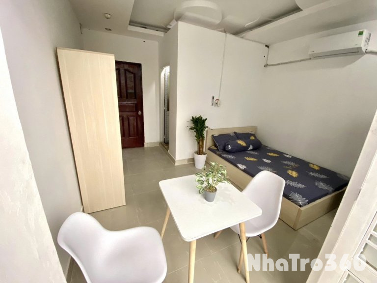 Phòng Trọ Giá Rẻ Ban công Tại Luỹ Bán Bích TP